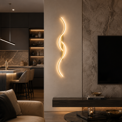 Alvaris Sculptural Wall Light | Sculptural Wall Light With Dimmable LED