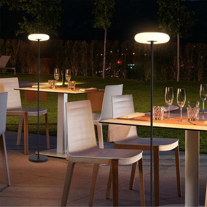 Luminara | Stylish Durable Solar Outdoor Garden Light Fixture 1