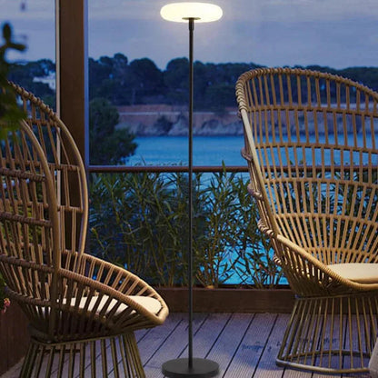 Luminara | Stylish Durable Solar Outdoor Garden Light Fixture 4