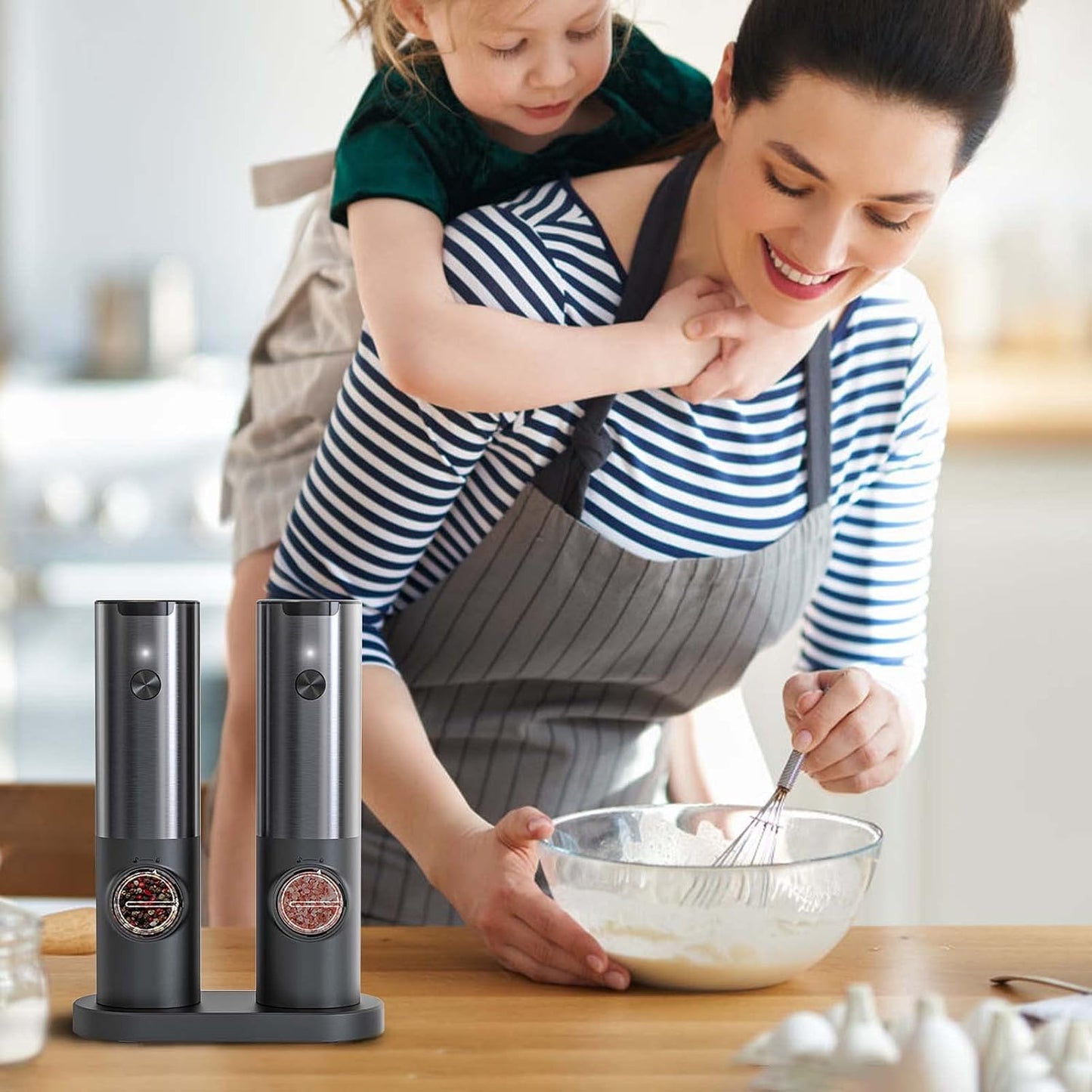 Modern Luxe | Electric Salt and Pepper Grinder Set with Rechargeable Design | Effortless Seasoning for Everyday Cooking 2