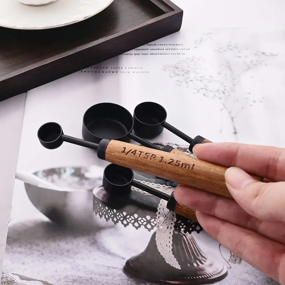 Stainless Steel Measuring Cups and Spoons Set with Ergonomic Handles Ð Stylish Design for Precision Cooking 2
